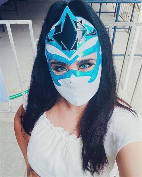 mystique luchadora onlyfans|Luchadora del CMLL comparte su intimidad en OnlyFans